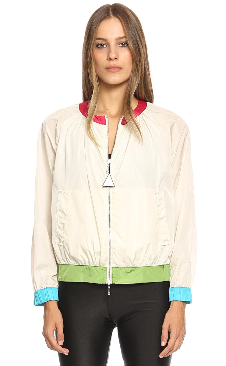 Moncler brandroom shop