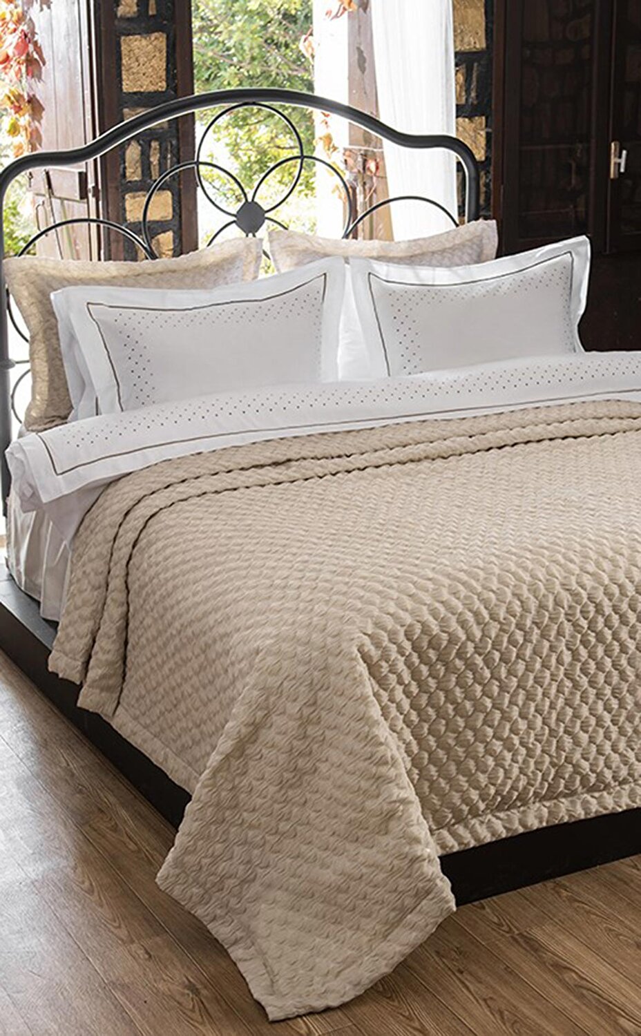Gul Guler Erkek Beyaz Yatak Ortusu Gg143074040388 Brandroom