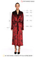 Karakimseli Kırmızı Kimono